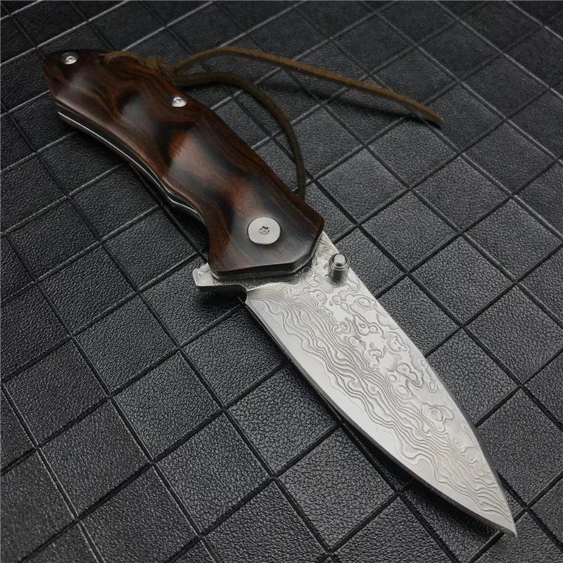 Couteau de Chasse Damas avec Etui en Cuir présentation