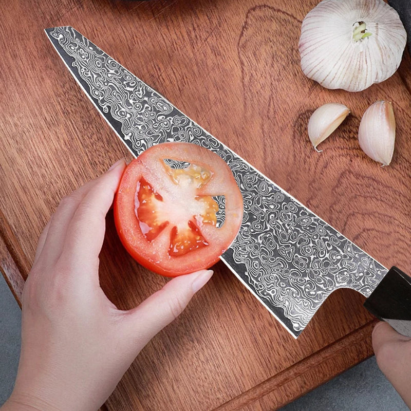 Couteau Forgé Damas découpe tomate