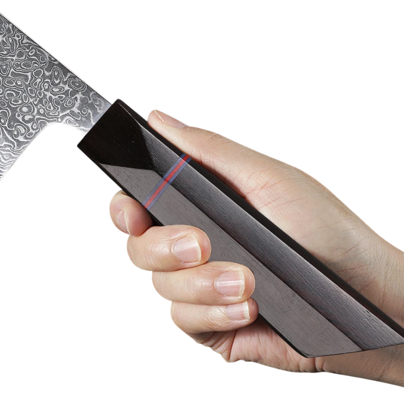 Couteau Forgé Damas Prise en Main