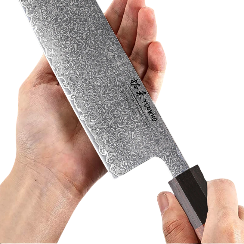 Couteau Nakiri Lame Acier Damas en main