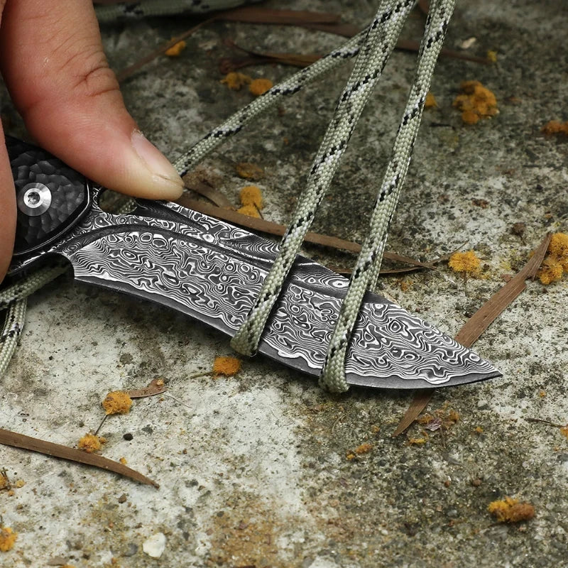 Couteau Pliant Damas VG10 Découpe Corde